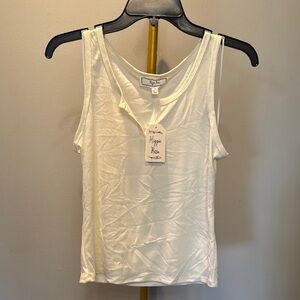 Hippie Rose Women's White cream knit Tank Top NWT L